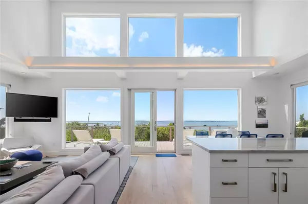 Westhampton Dunes, NY 11978,846 Dune RD