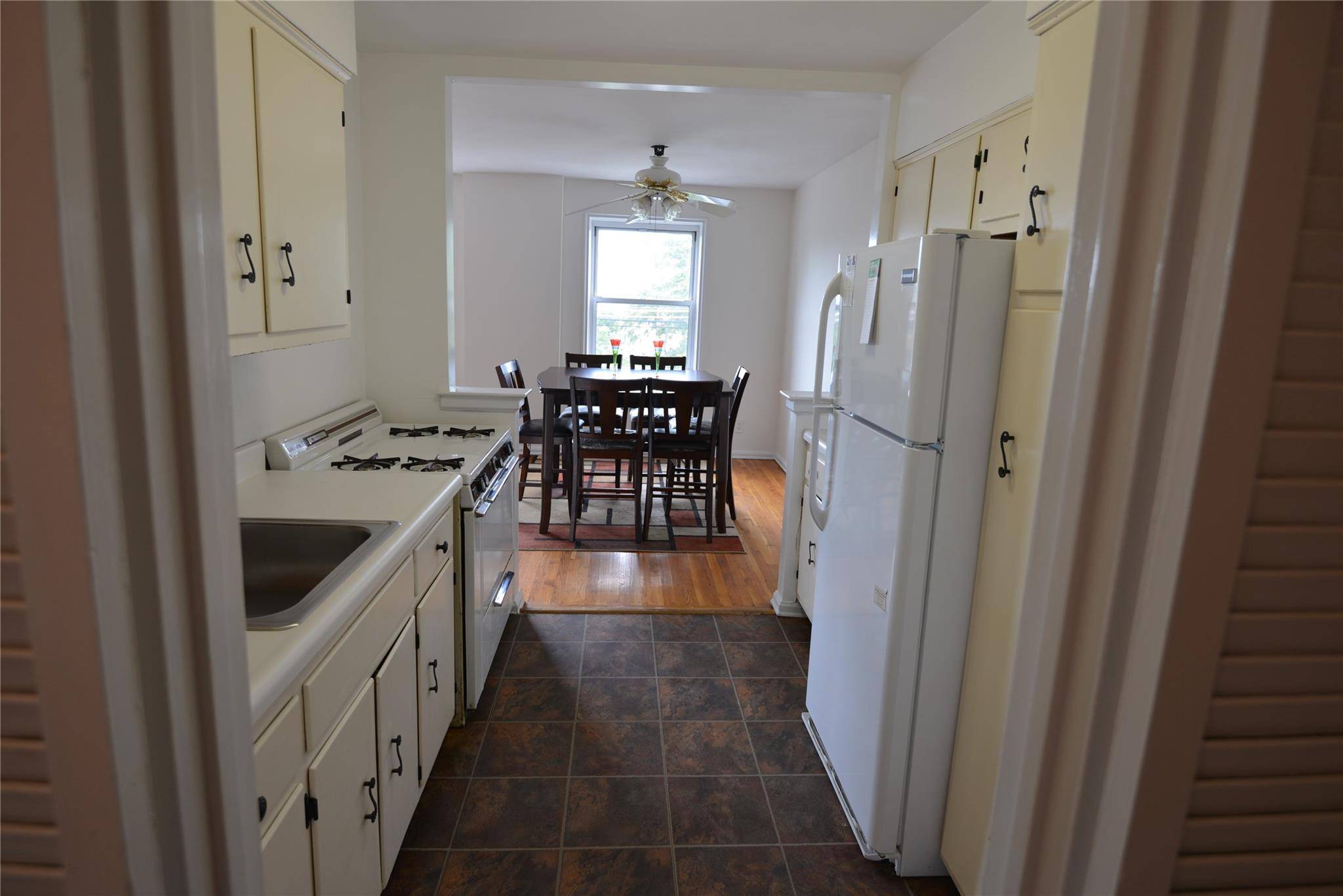 Freeport, NY 11520,100 S Ocean AVE #4A
