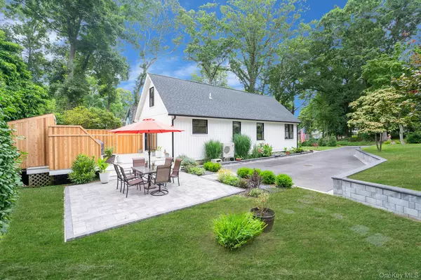 Wading River, NY 11792,117 Beach RD