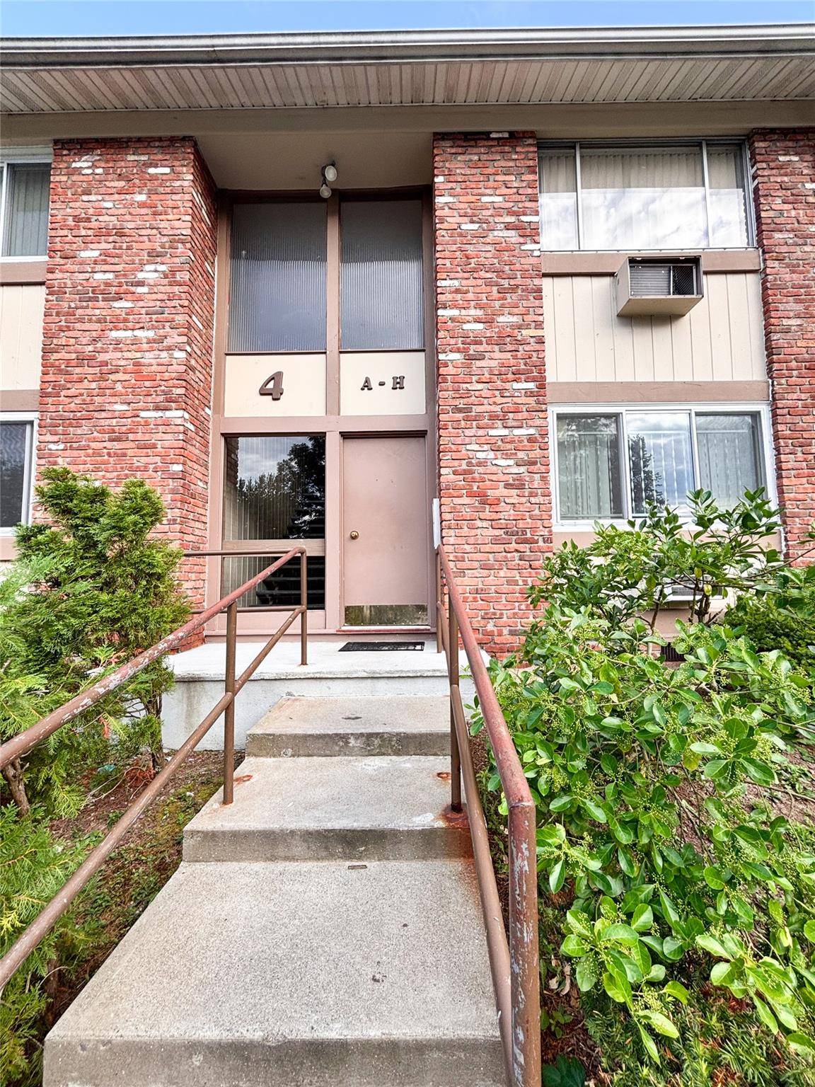 4 Rolling WAY #D, Peekskill, NY 10566
