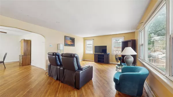 Brooklyn, NY 11210,987 E 42nd ST