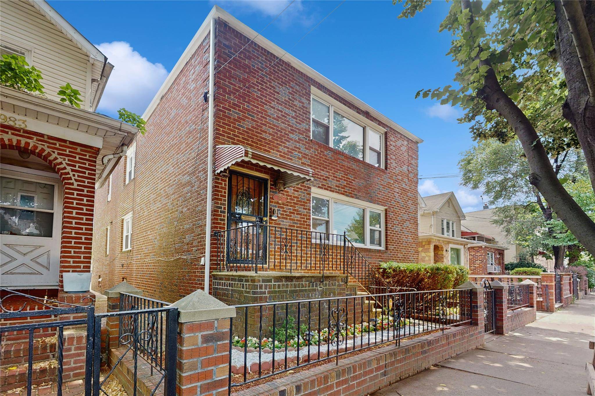 Brooklyn, NY 11210,987 E 42nd ST