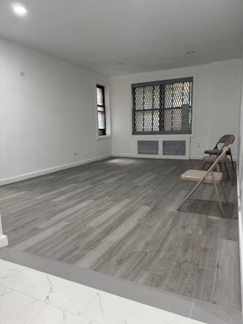 Elmhurst, NY 11373,44-05 Macnish ST #1E