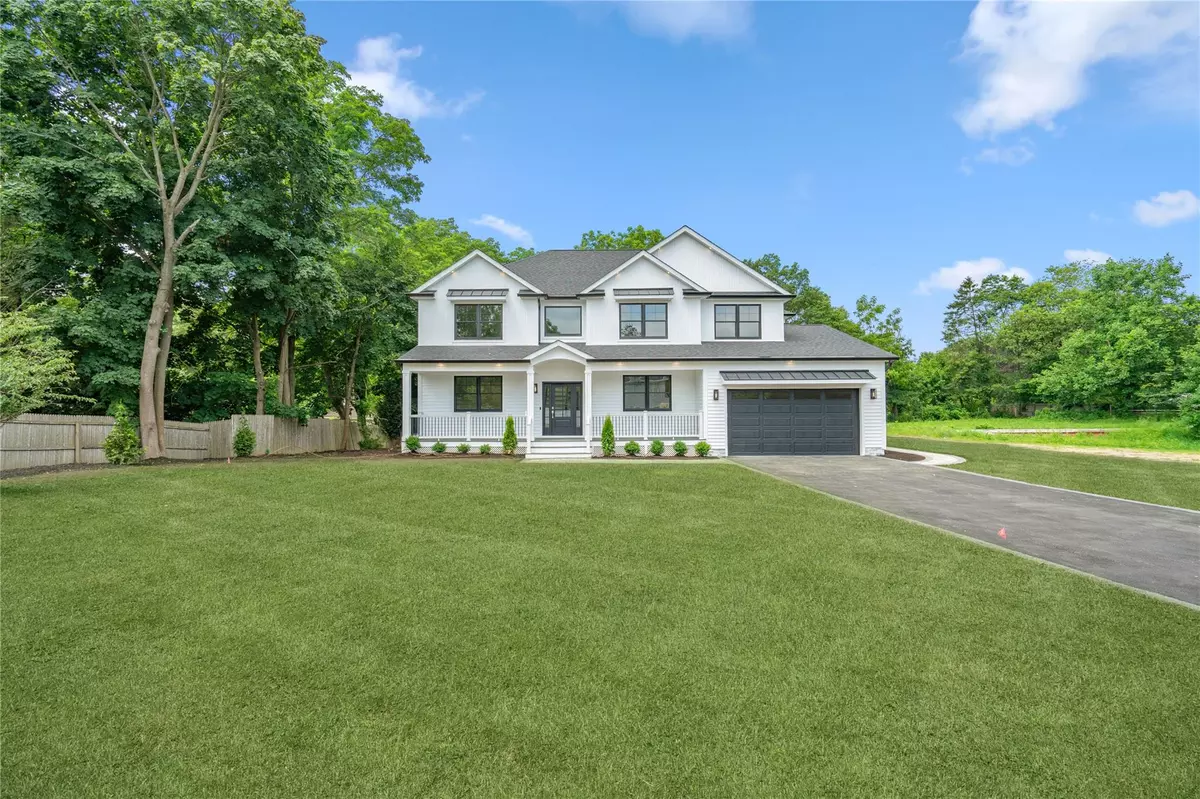 Commack, NY 11725,2 Carmine CT