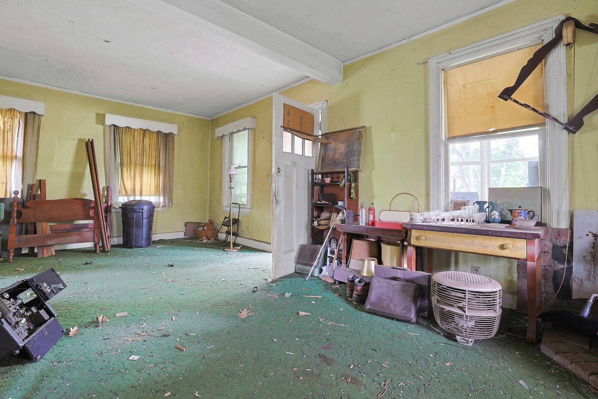 Thornwood, NY 10594,681 Sherman AVE