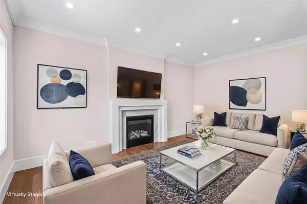 Port Washington, NY 11050,22 N Maryland AVE