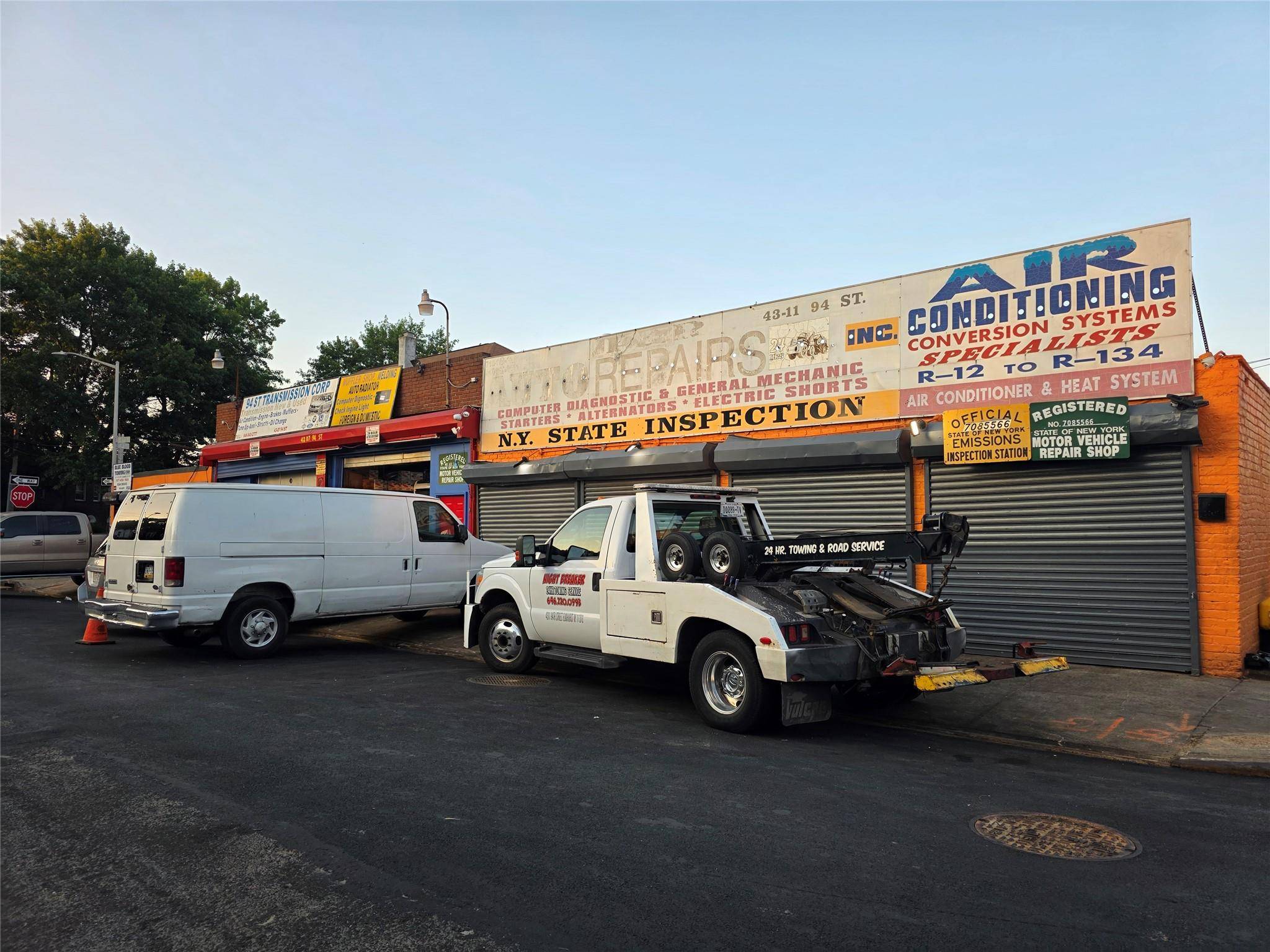 43-11 94 ST, Elmhurst, NY 11373