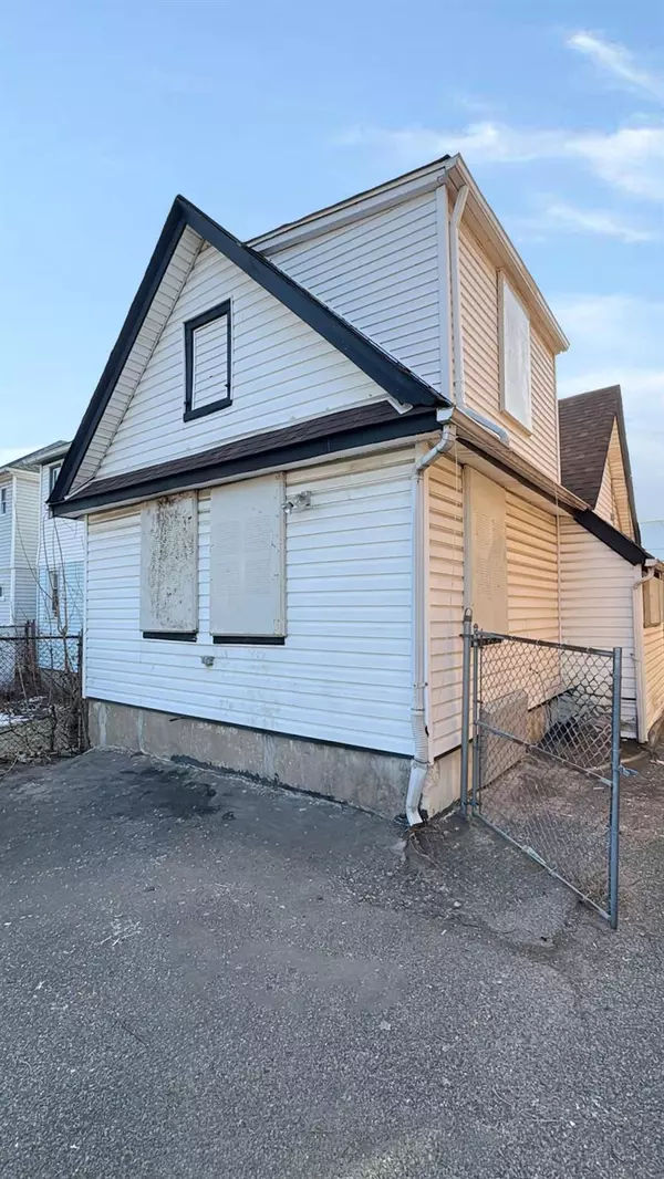 Jamaica, NY 11433,107-17 157th ST