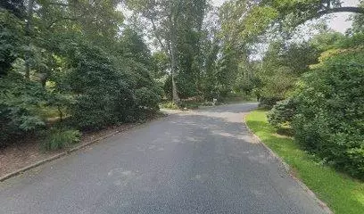 49 Smugglers PATH,  Jamesport,  NY 11947