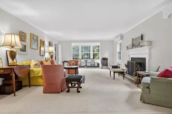 Lattingtown, NY 11560,273 Bayville Road