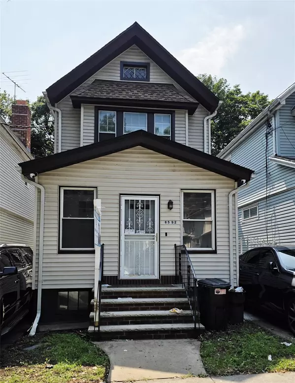 8592 98th ST, Woodhaven, NY 11421