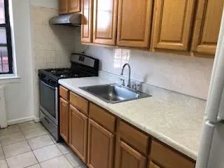 Flushing, NY 11354,144-50 38th AVE #4E