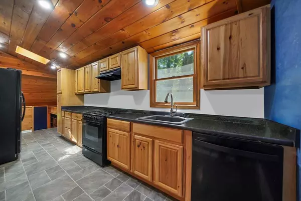 Monroe, NY 10950,425 Old Dutch Hollow RD