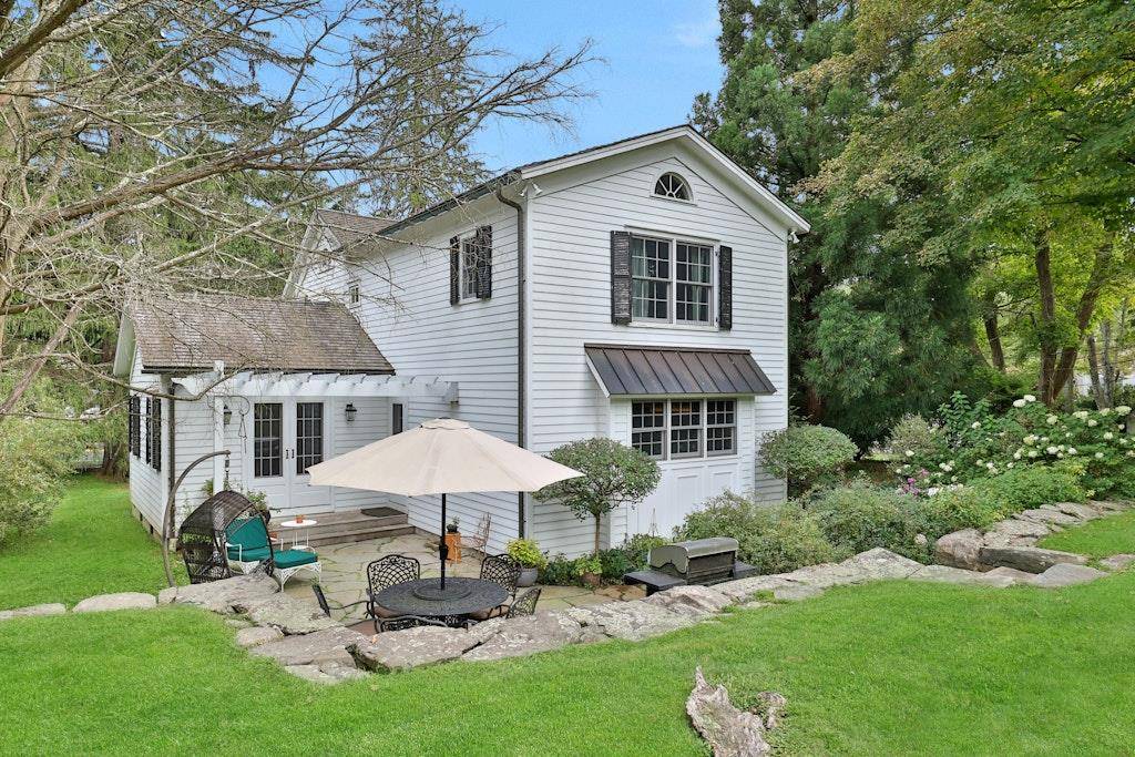 Pound Ridge, NY 10576,20 Salem RD