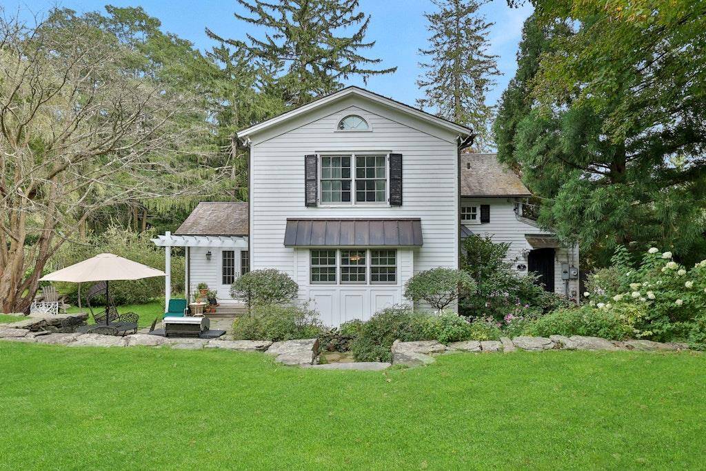 Pound Ridge, NY 10576,20 Salem RD