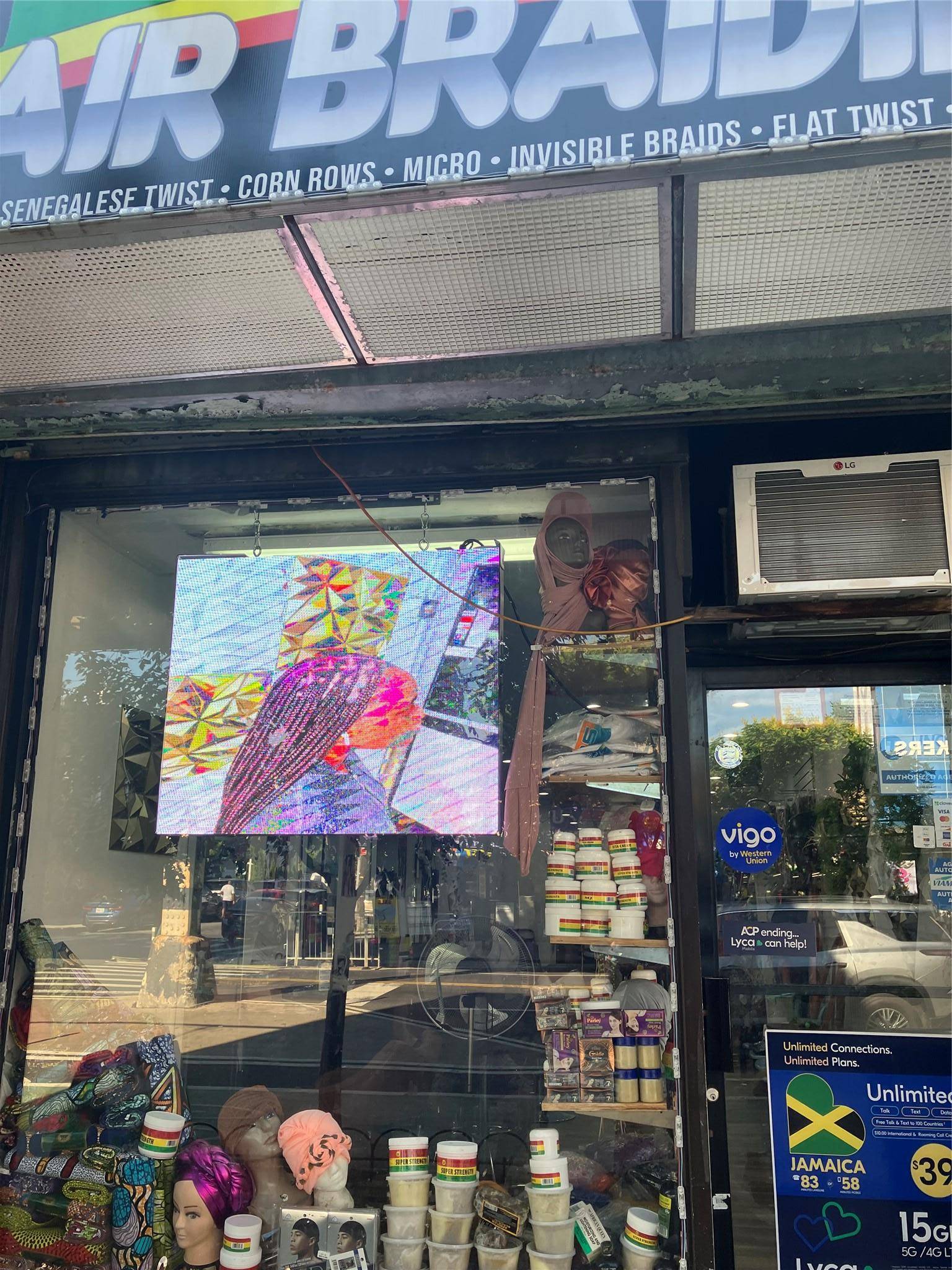 Bronx, NY 10466,3925-3933 E White Plains Rd. RD #store fronts