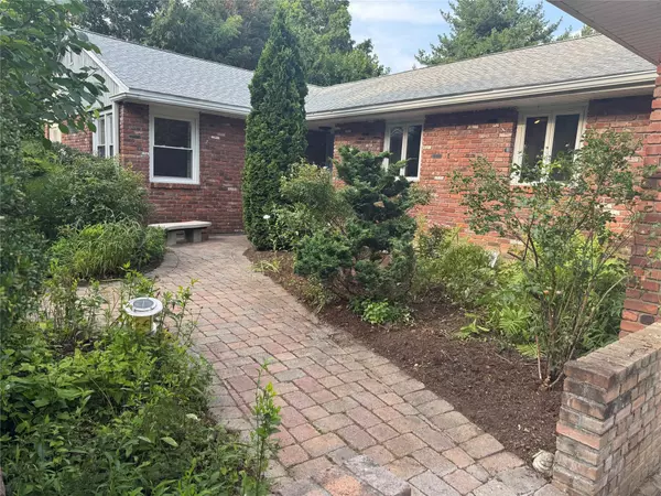 Granite Springs, NY 10527,4 James WAY