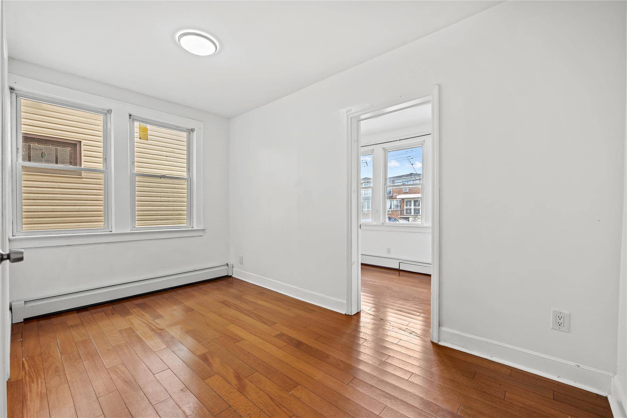 Flushing, NY 11355,140-24 Quince AVE