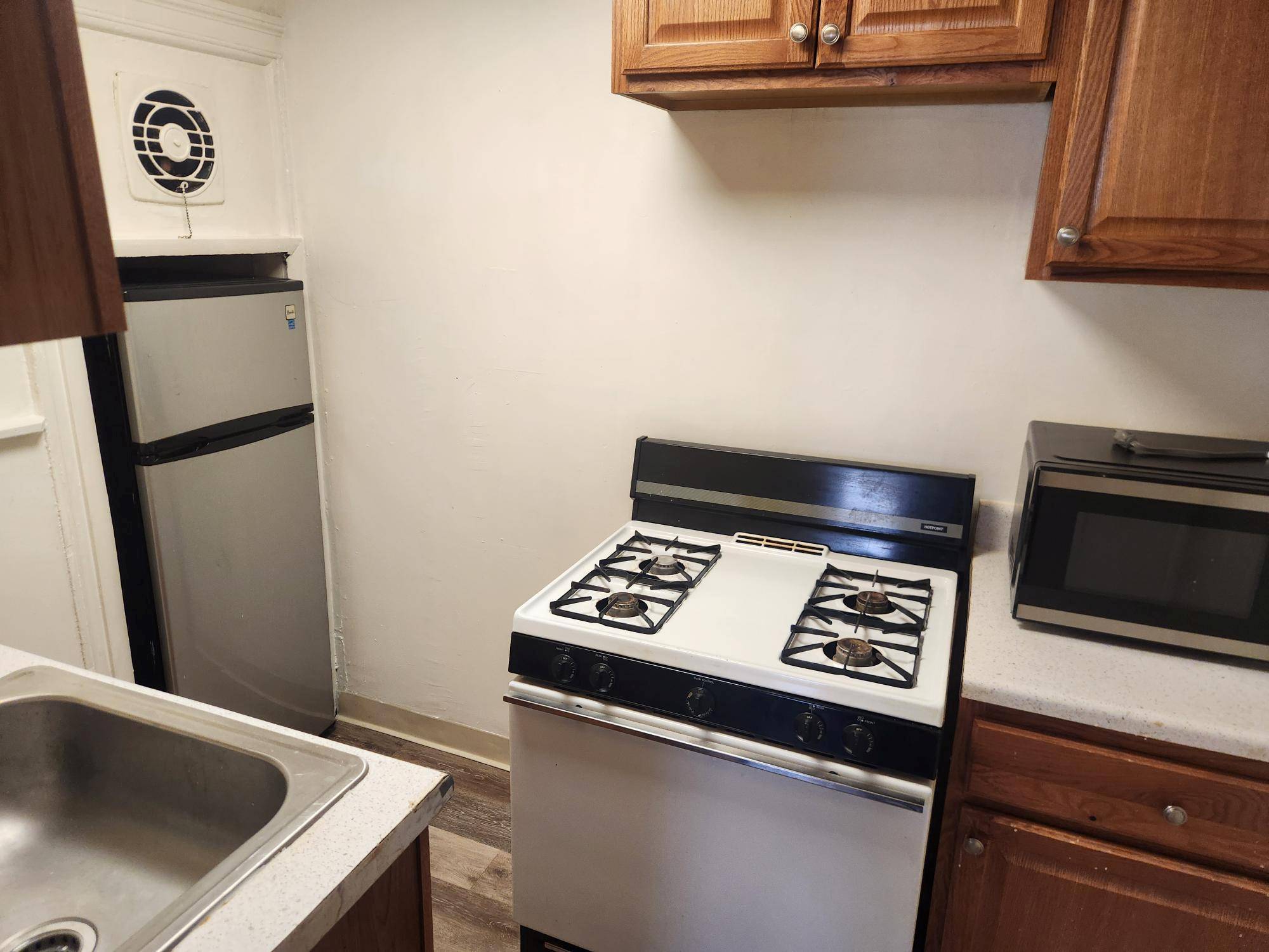 Patchogue, NY 11772,37 Jennings AVE #2
