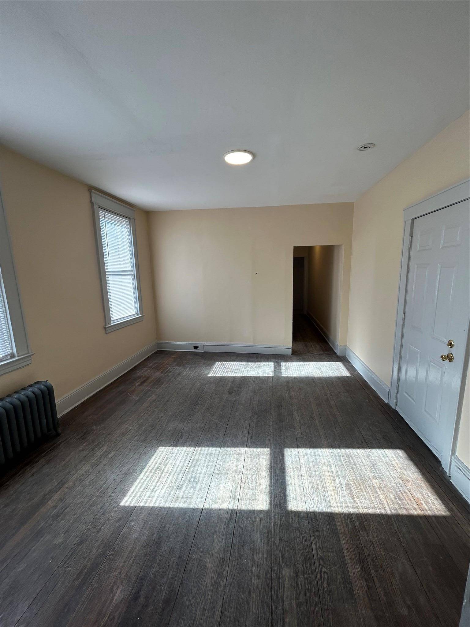 Massapequa, NY 11758,741 Clocks BLVD