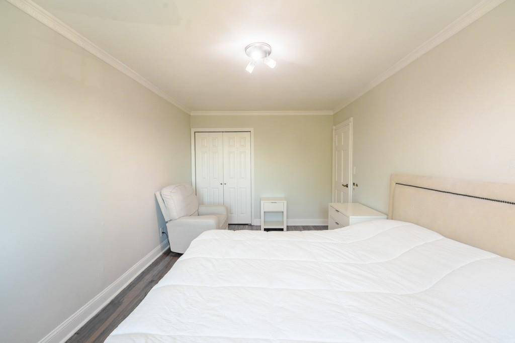 Flushing, NY 11367,15318 78th RD