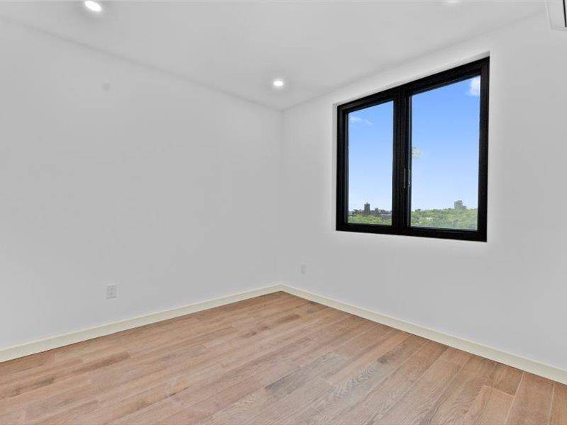 Kew Gardens, NY 11416,124-28 Queens Blvd. #PH-D