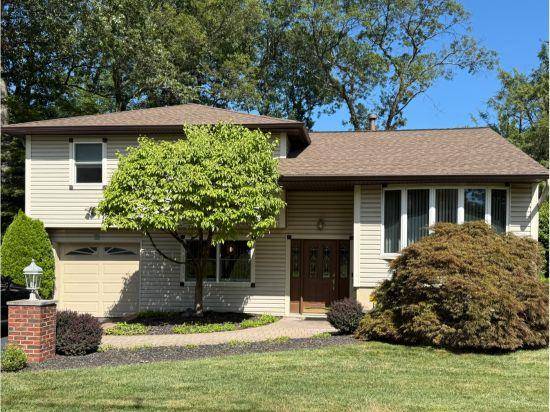 99 Shetland DR, New City, NY 10956