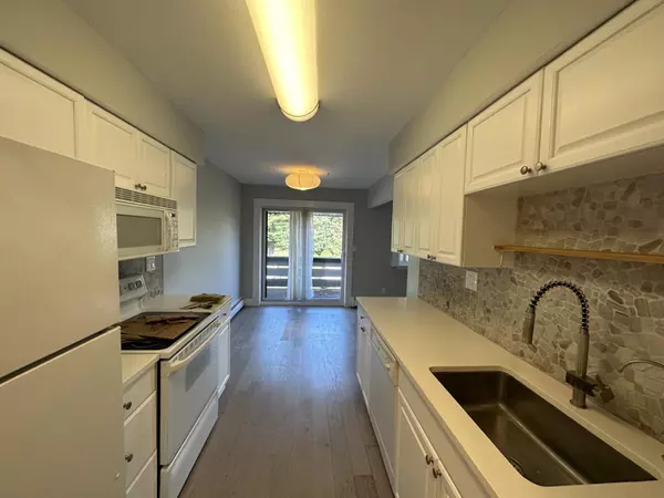 Nyack, NY 10989,80 Sierra Vista LN