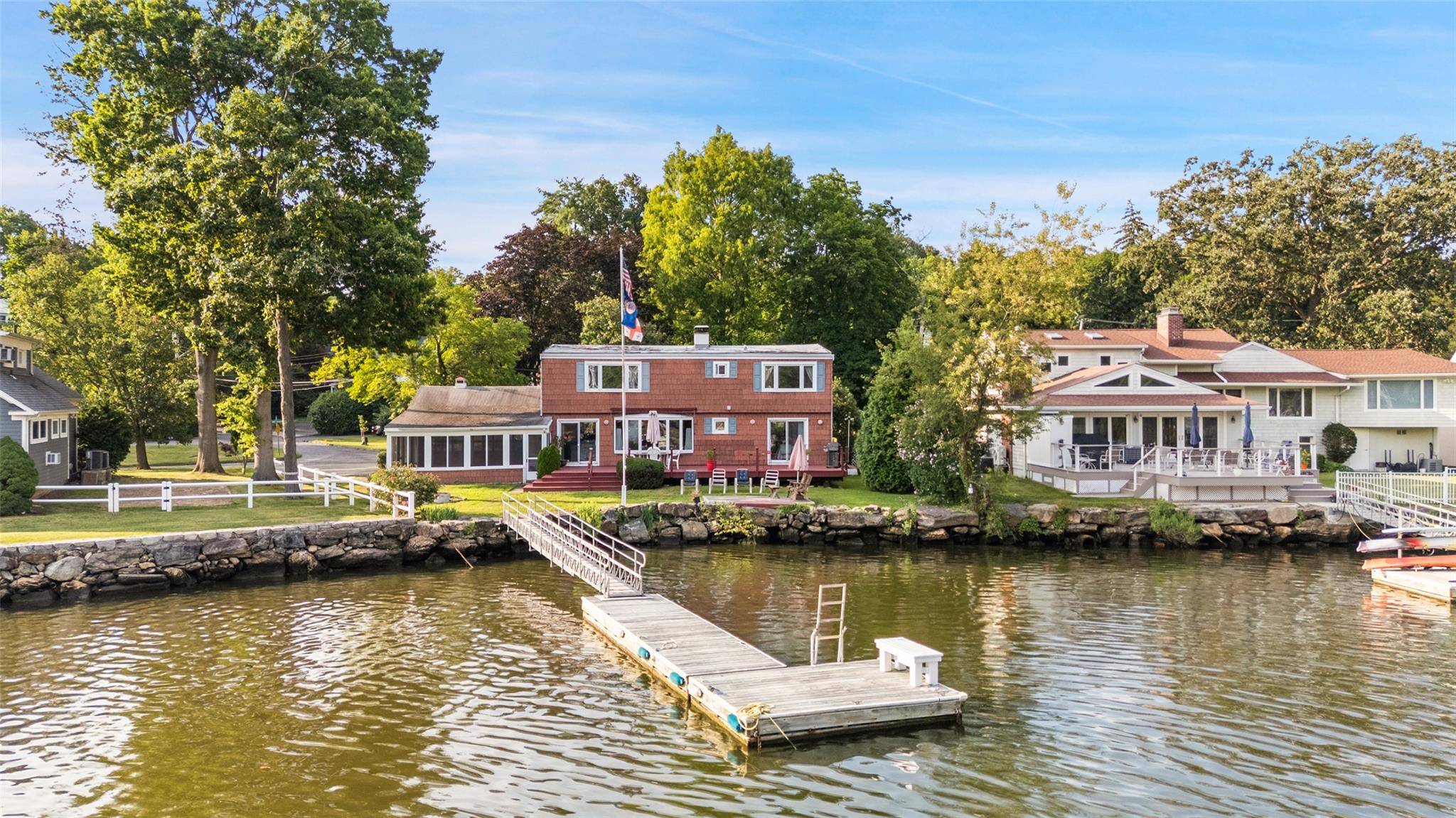 615 Guion DR, Mamaroneck, NY 10543