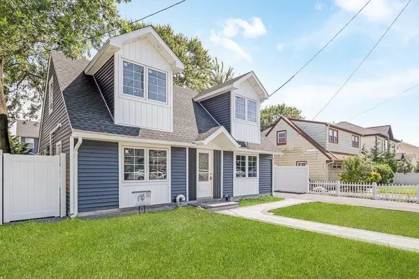 Cedarhurst, NY 11516,335 Peninsula BLVD