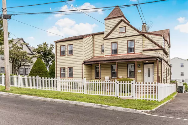 Port Chester, NY 10573,33 Alto AVE