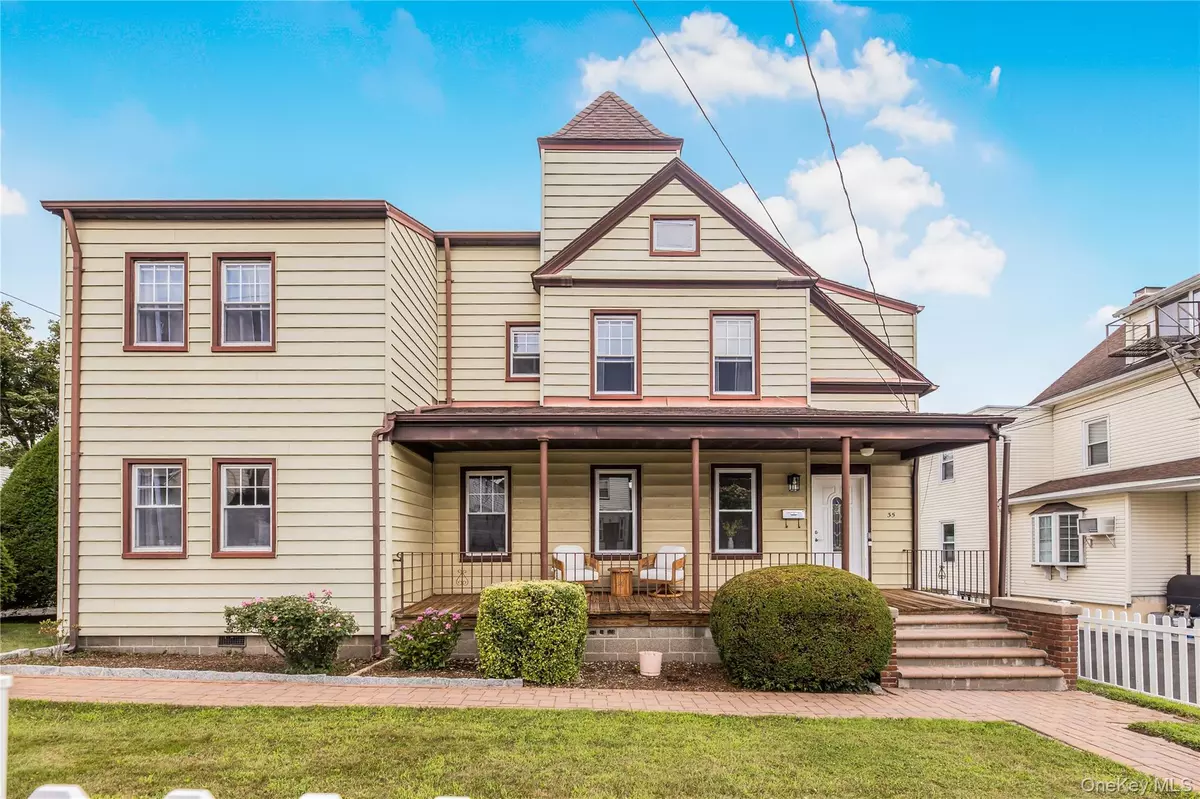 Port Chester, NY 10573,33 Alto AVE