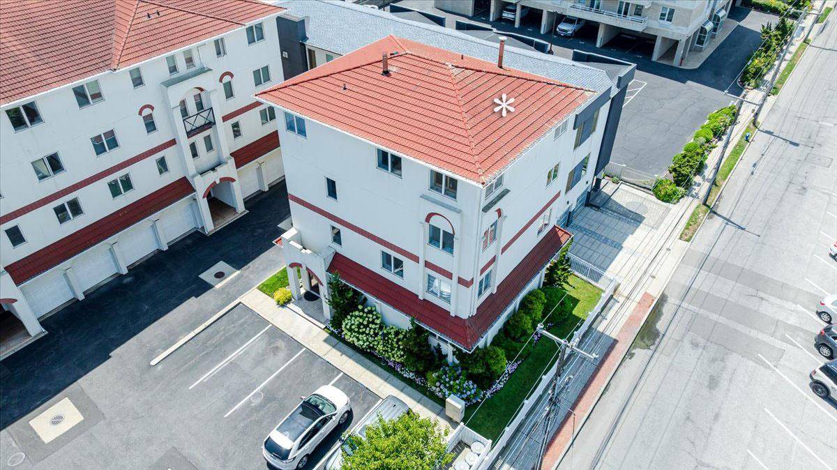 Long Beach, NY 11561,462 Oceanfront