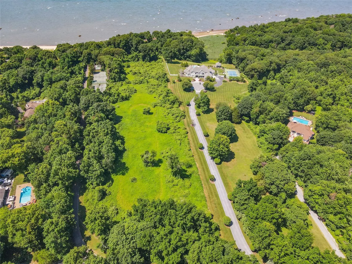 Nissequogue, NY 11780,Boney LN