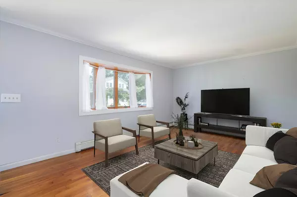 Islip, NY 11751,12 46th ST