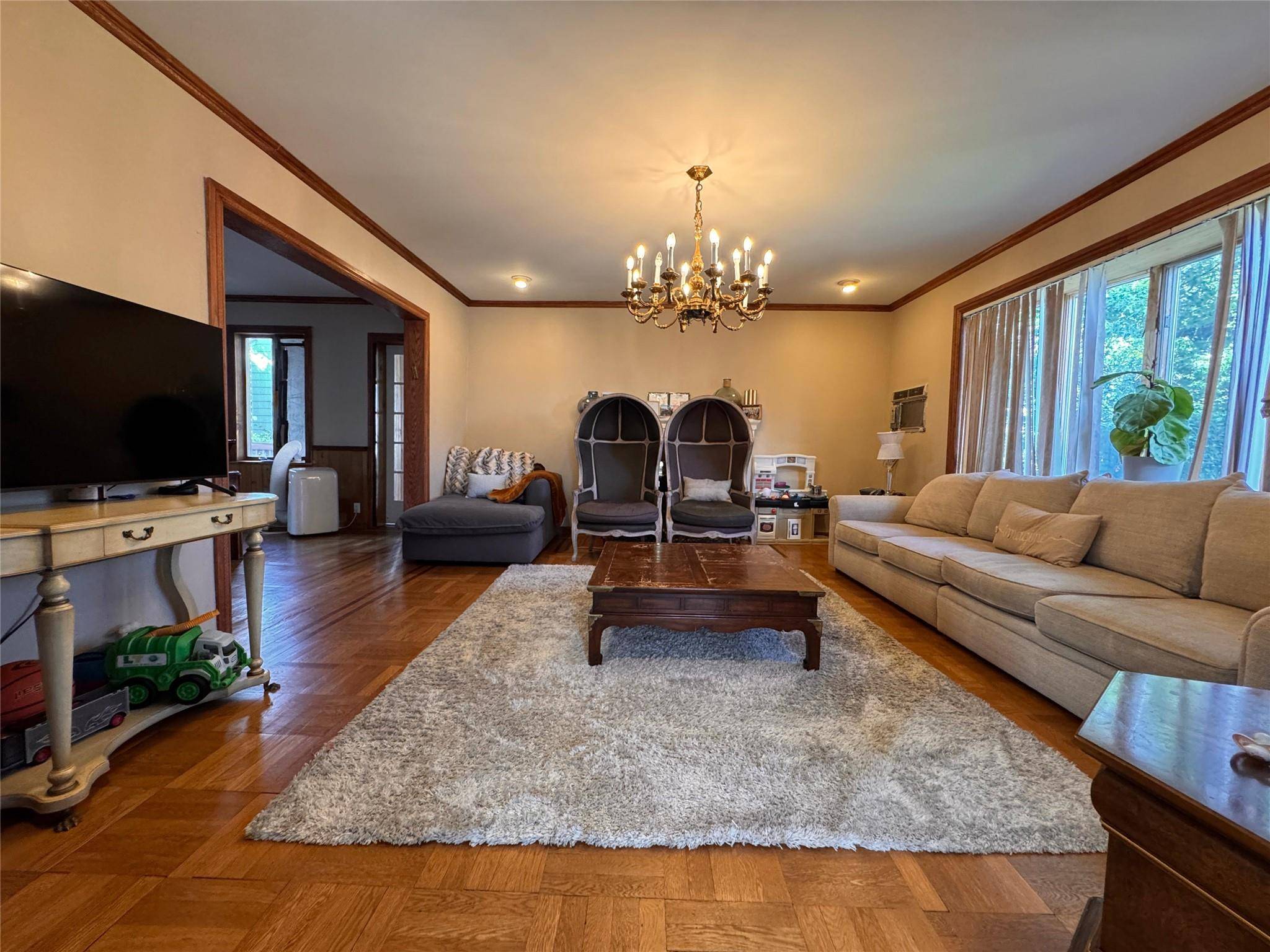 New Rochelle, NY 10805,45 Davis AVE