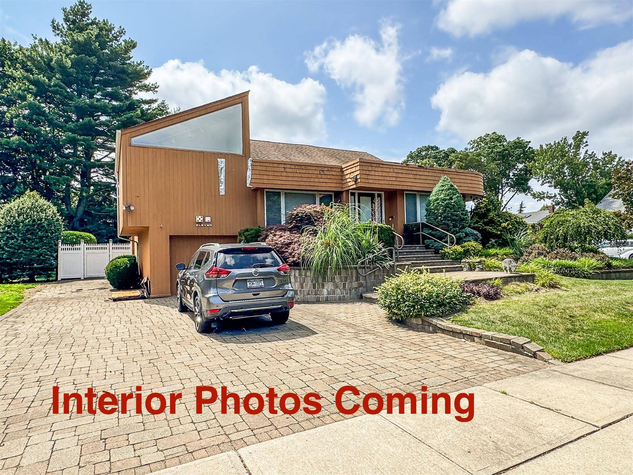 Jericho, NY 11753,11 Tompkins AVE