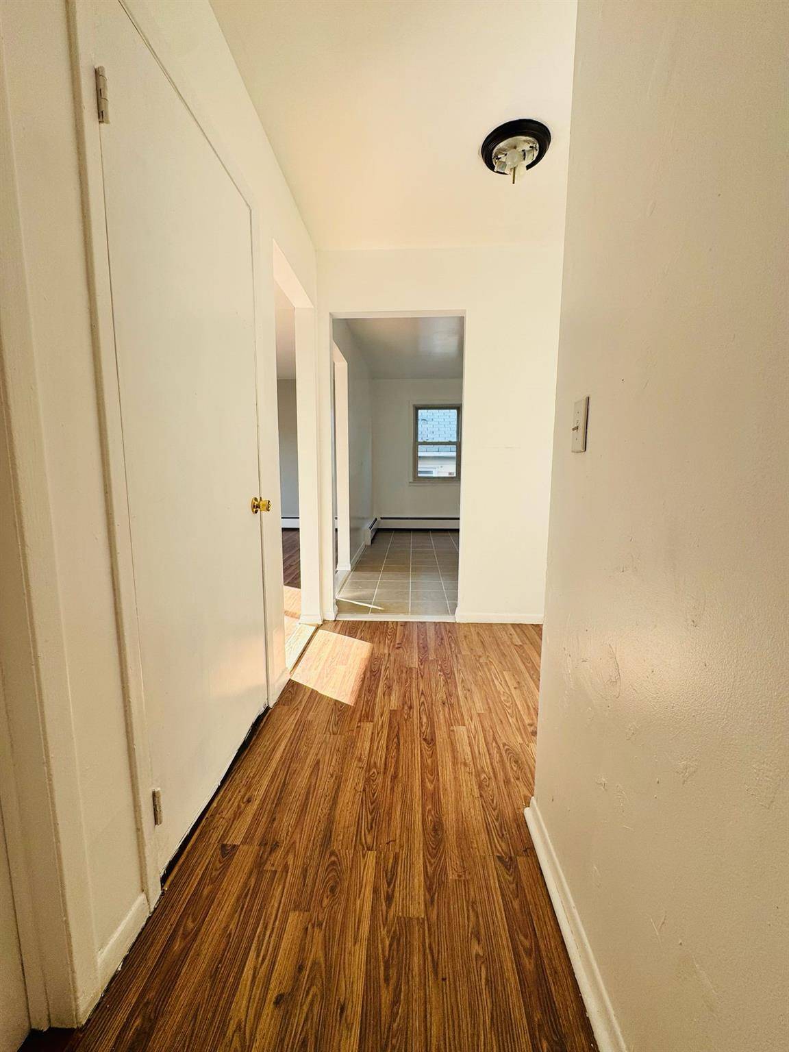 Mount Vernon, NY 10550,429 S 3rd AVE #2
