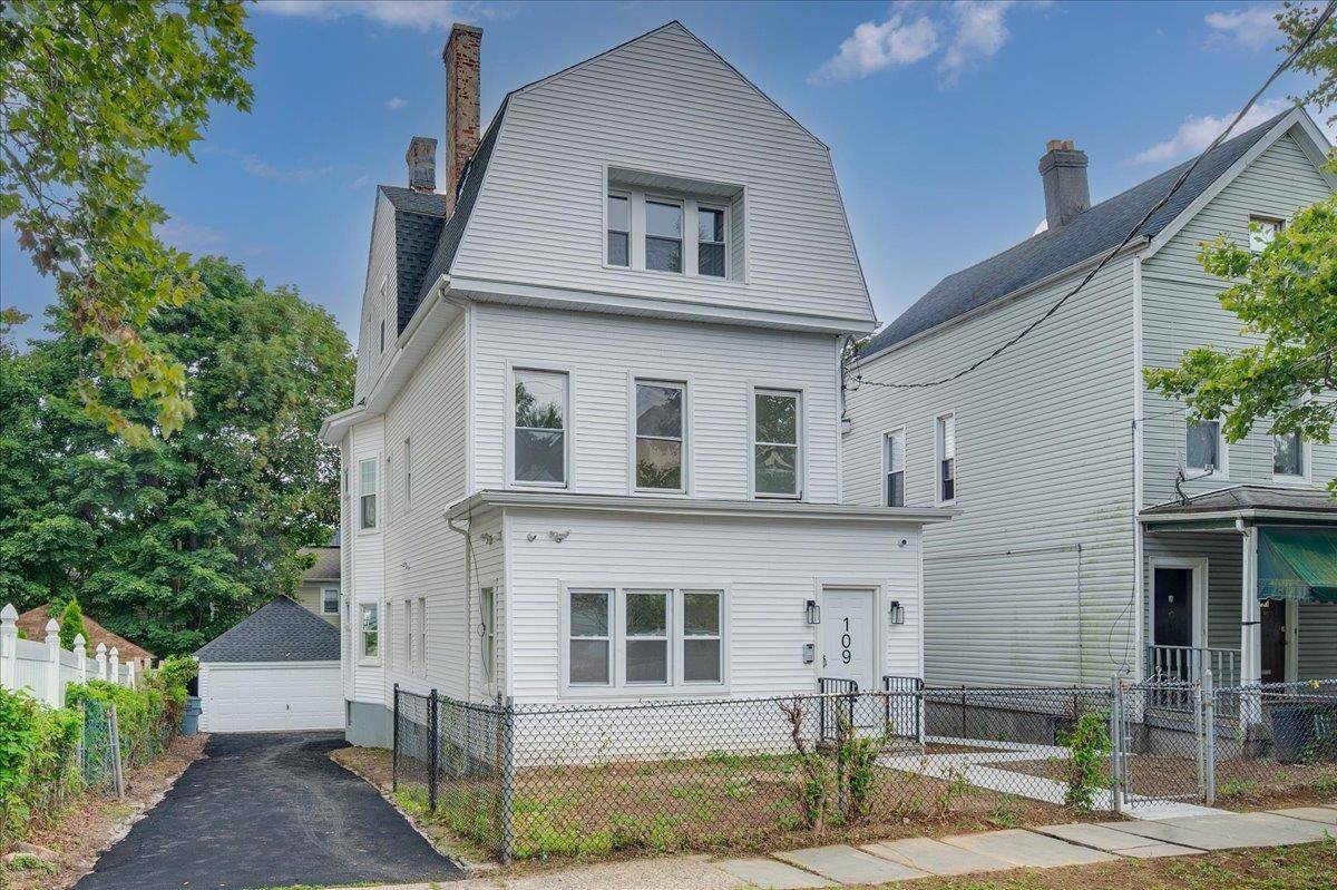 Mount Vernon, NY 10550,109 S 1st AVE