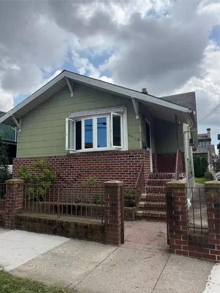 14960 17th RD, Whitestone, NY 11357