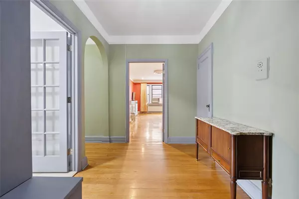 Flushing, NY 11355,144-80 Sanford AVE #6F