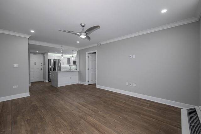 Glen Cove, NY 11542,1100 Avalon ST #S1236