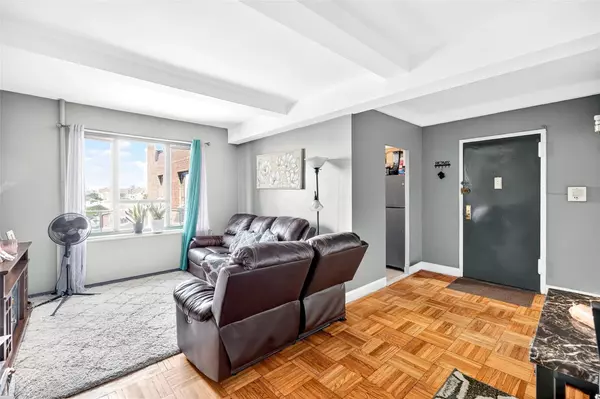 Bronx, NY 10462,1314 Virginia AVE #6G