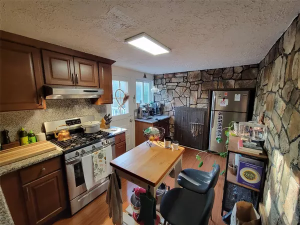 Deer Park, NY 11729,34 Cayuga AVE