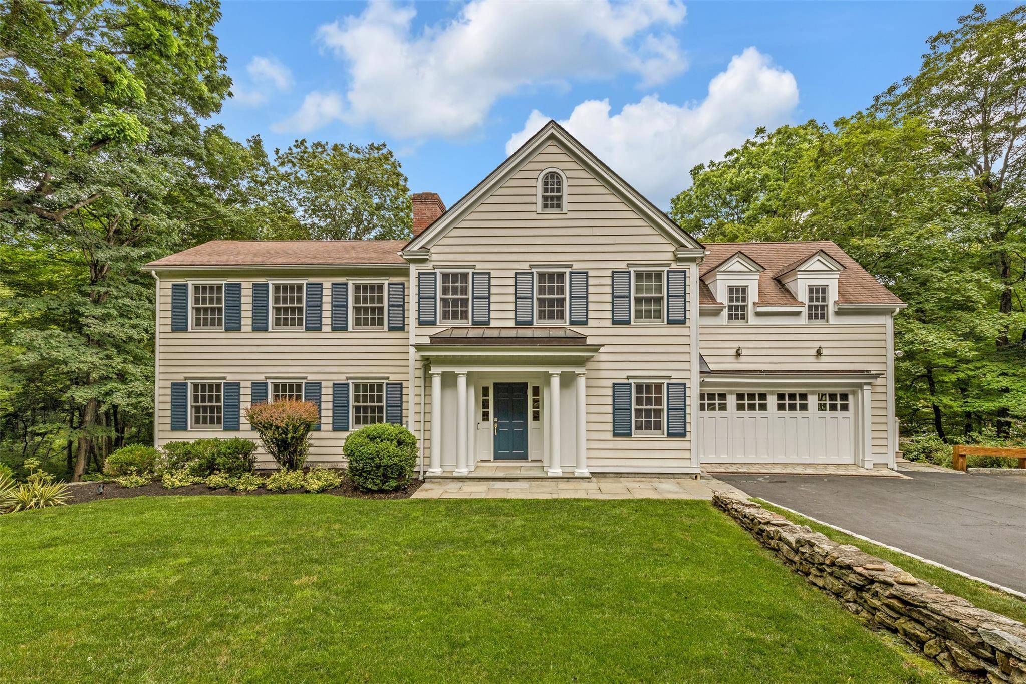 9 Florence DR, Chappaqua, NY 10514