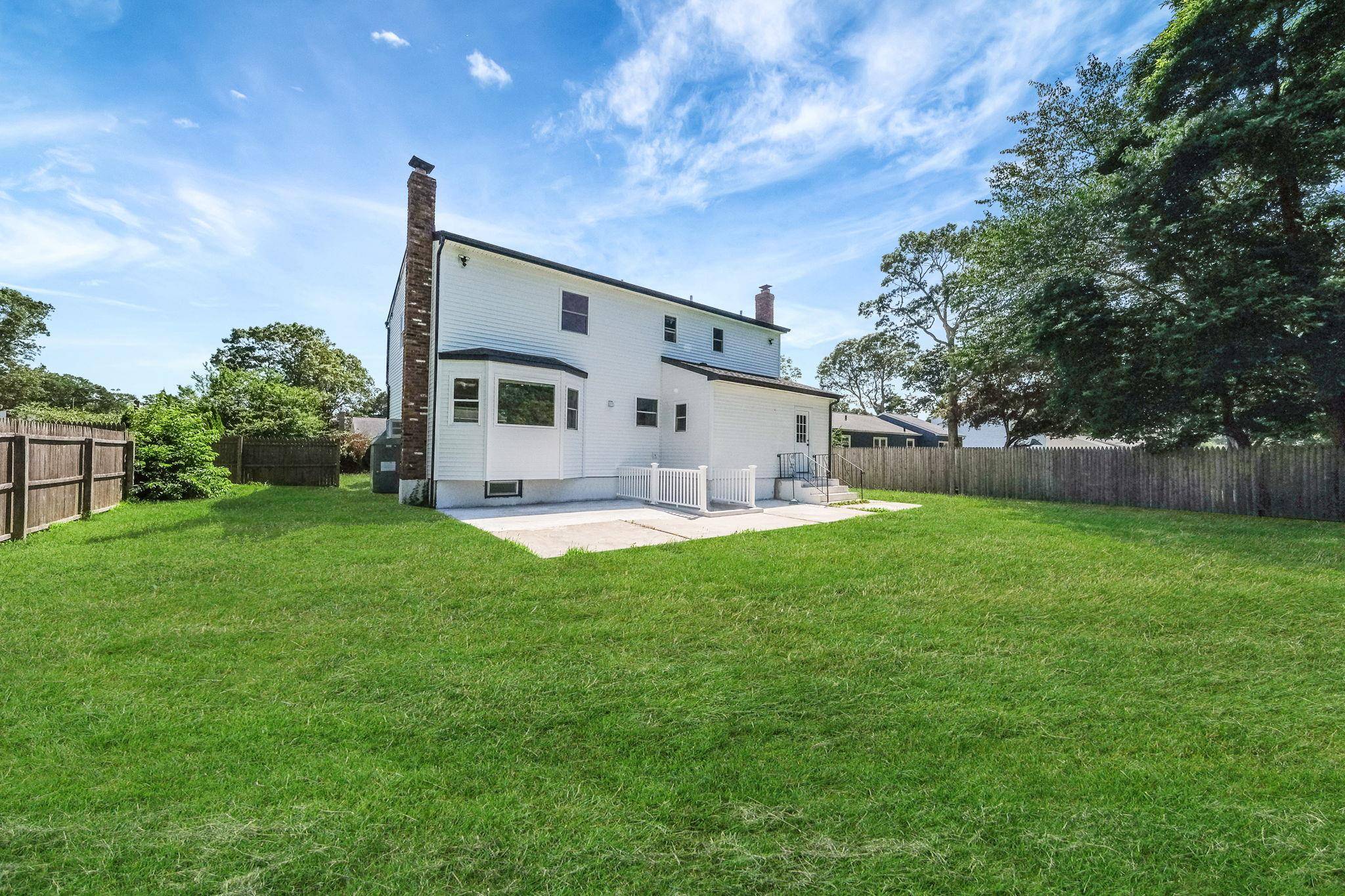 Shirley, NY 11967,55 Lama DR