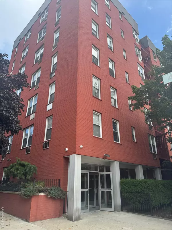 Elmhurst, NY 11373,74-02 43rd AVE #4D