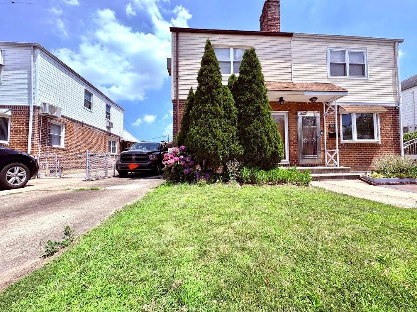 50-17 184 ST, Fresh Meadows, NY 11365