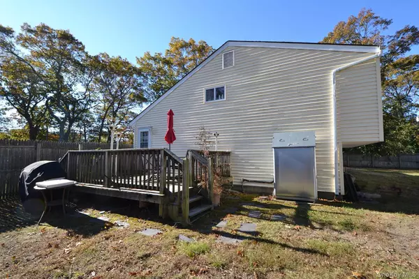 Patchogue, NY 11772,47 Midway ST