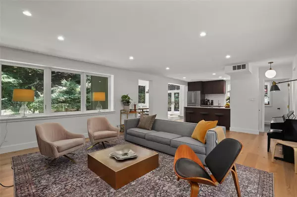Garrison, NY 10524,58 Winston LN